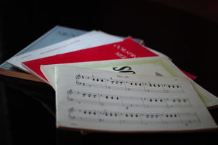 (三足鼎立的意义)三足鼎立的意思及其在不同领域中的应用和影响