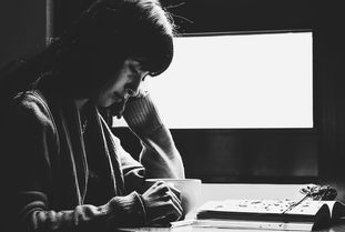 (破碎黎明官方完整版)破碎黎明:阴影笼罩下的黑暗与希望的交错之路 (破碎黎明官方完整版)破碎黎明:阴影笼罩下的黑暗与希望的交错之路