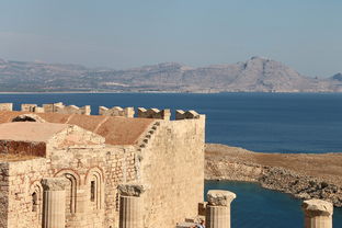 (星球大战 帝国)新篇章启幕：星球大战之帝国崛起，力量的对决再次上演！