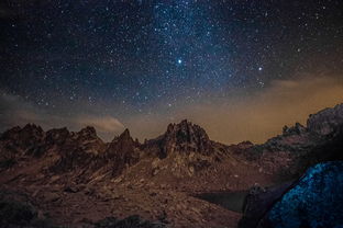 中国卫星5个代号:探索星空、引领科技前沿、通天彻地、护国卫土、航天先锋。 中国卫星5个代号:探索星空、引领科技前沿、通天彻地、护国卫土、航天先锋。