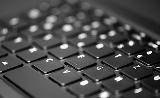 (网吧电脑经常蓝屏是怎么回事)网吧电脑频繁蓝屏现象的原因解析及预防措施探讨